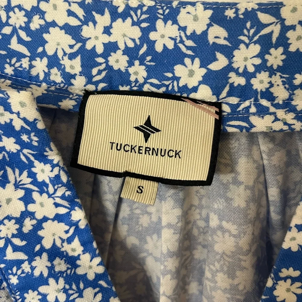Tuckernuck Cameron Eubanks Collection Blue Floral Blouse - Picture 4 of 5